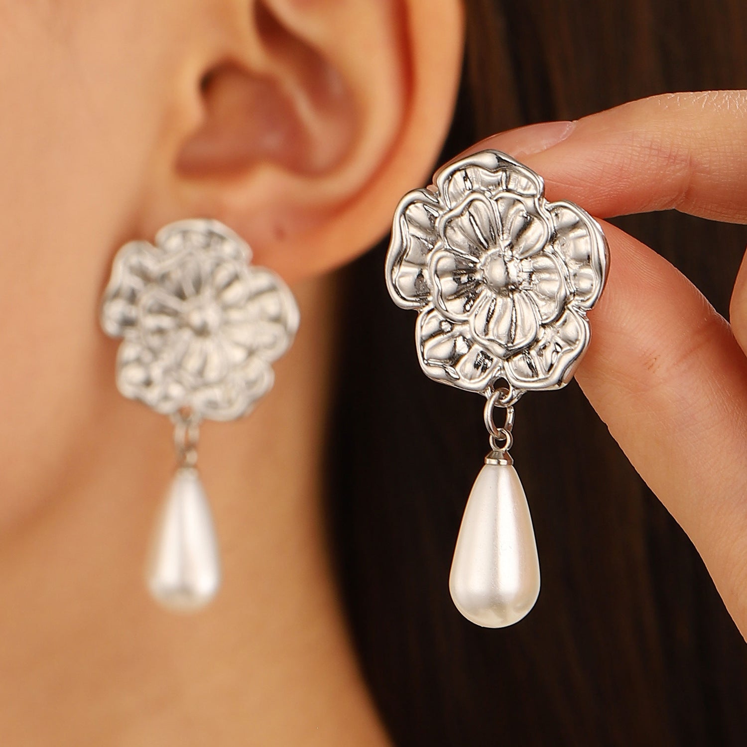 Simple Ear Stud Earrings