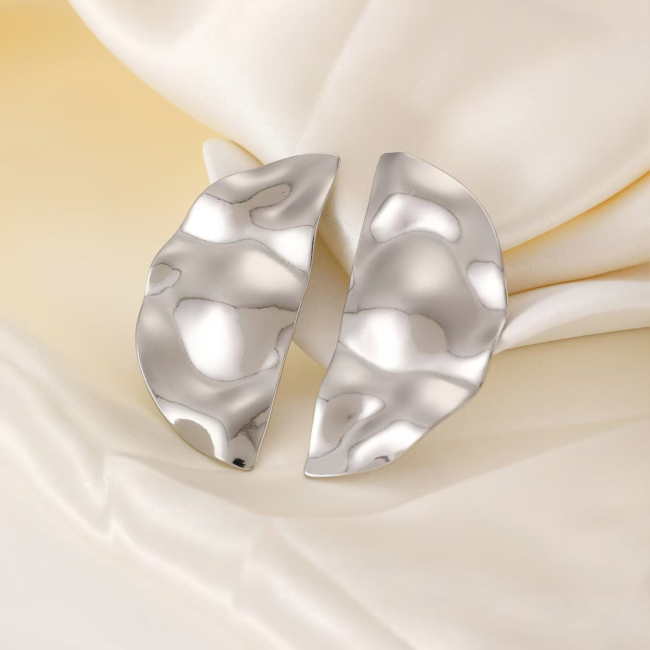 Simple Ear Stud Earrings