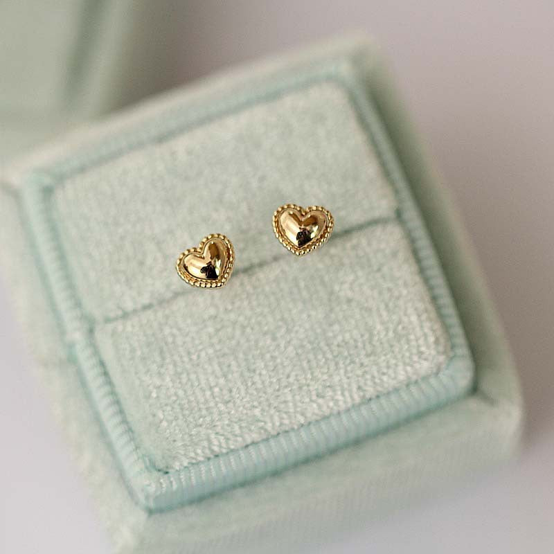 Simple Heart Gold Earrings