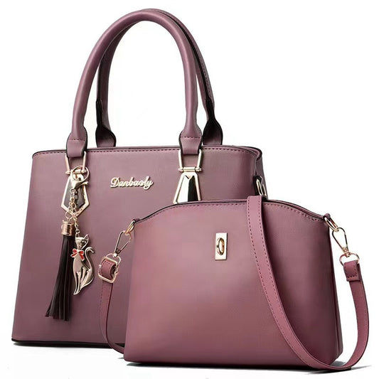 Simple Large Capacity PU Messenger Bag