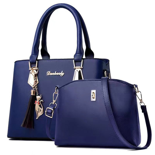 Simple Large Capacity PU Messenger Bag