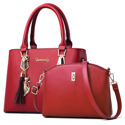 Simple Large Capacity PU Messenger Bag