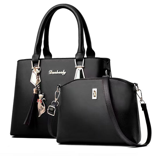 Simple Large Capacity PU Messenger Bag