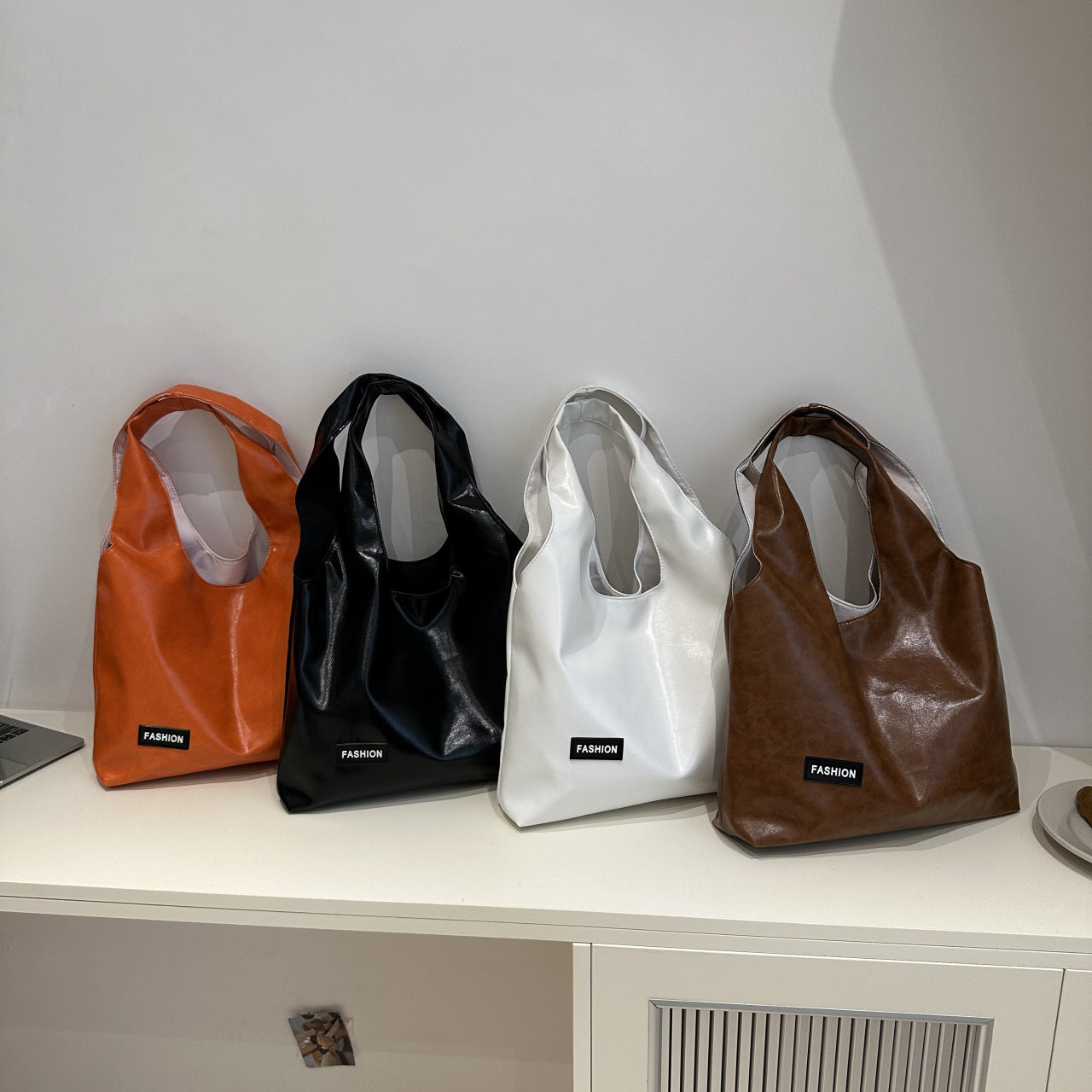 Simple Large-Capacity Retro Handheld Tote Bag