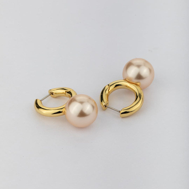 Simple large pearl earrings