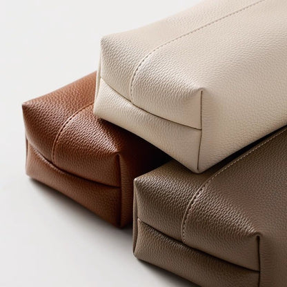Simple leather tissue box