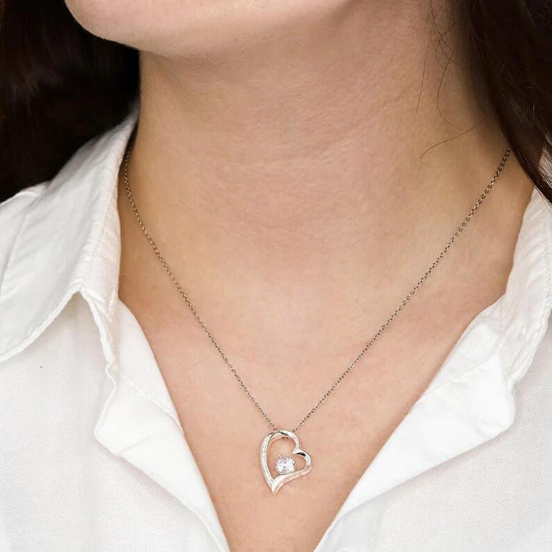 Simple Love Pendant