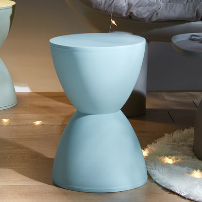Simple modern round chair