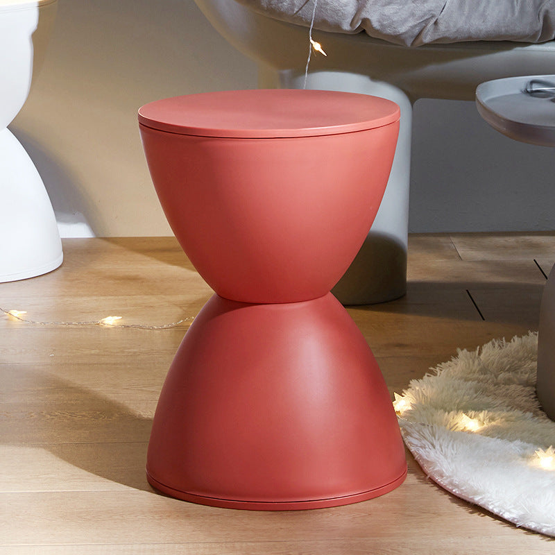 Simple modern round chair