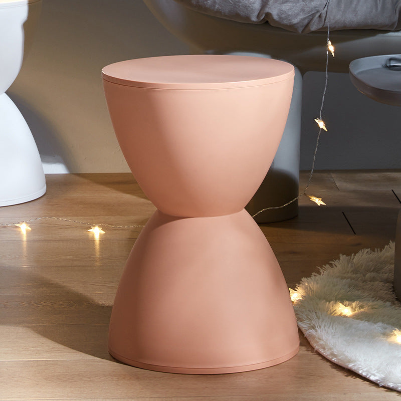 Simple modern round chair