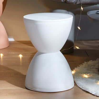 Simple modern round chair