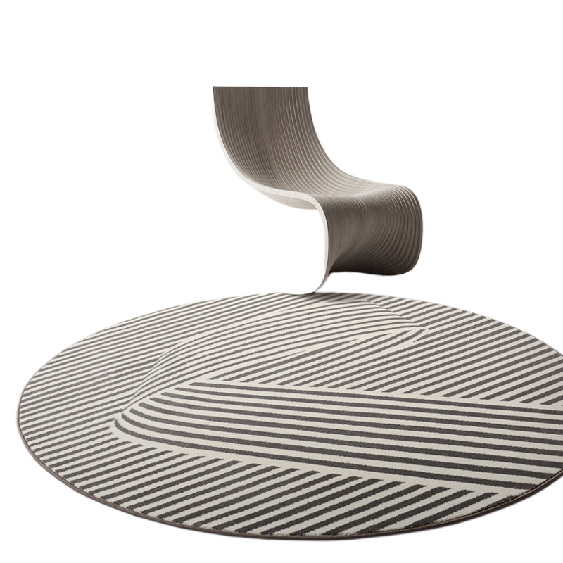Simple round carpet