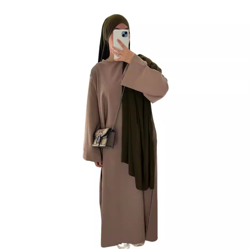 Simple solid-color long robe dress