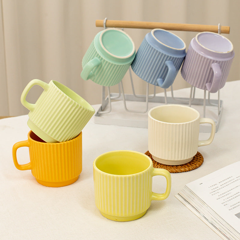 Simple striped mug