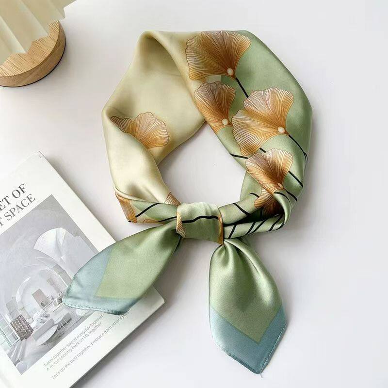 Simulated silk mulberry silk scarf