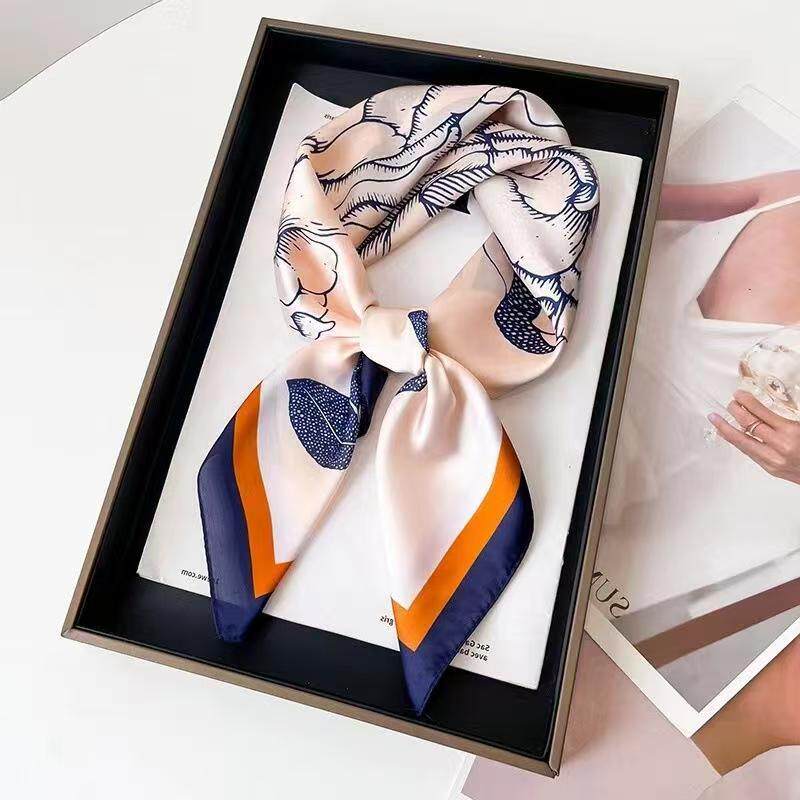 Simulated silk mulberry silk scarf