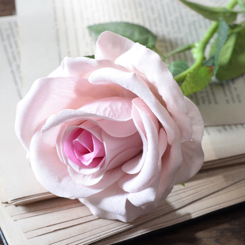 Simulation of flannel roses