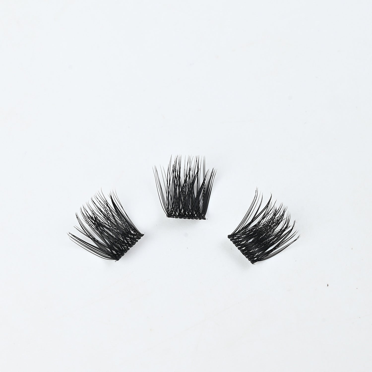 Single false eyelash