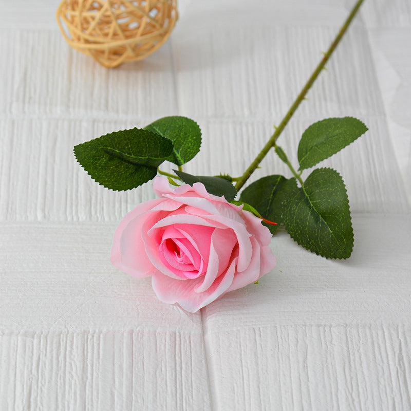 Single flannel artificial flower