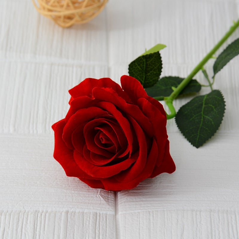 Single flannel artificial flower