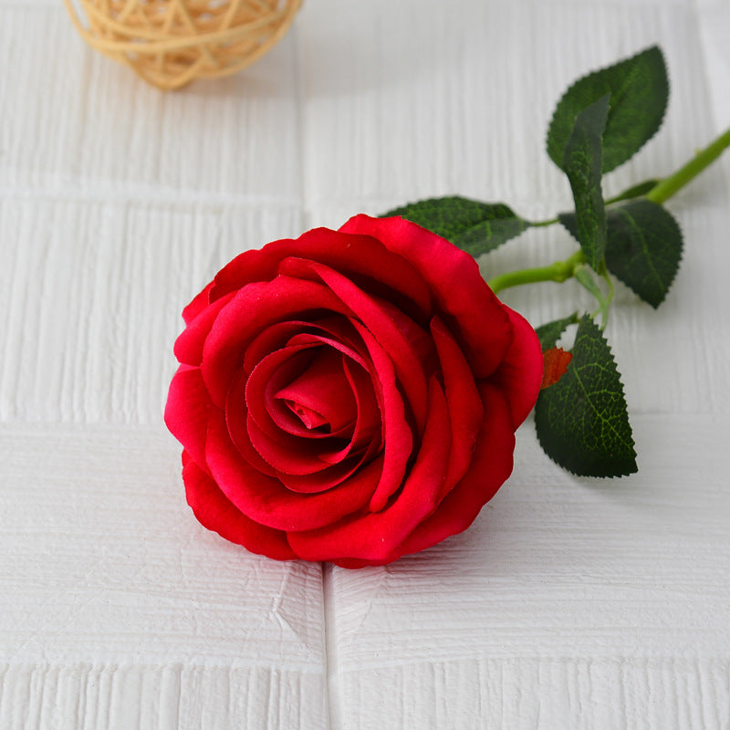 Single flannel artificial flower