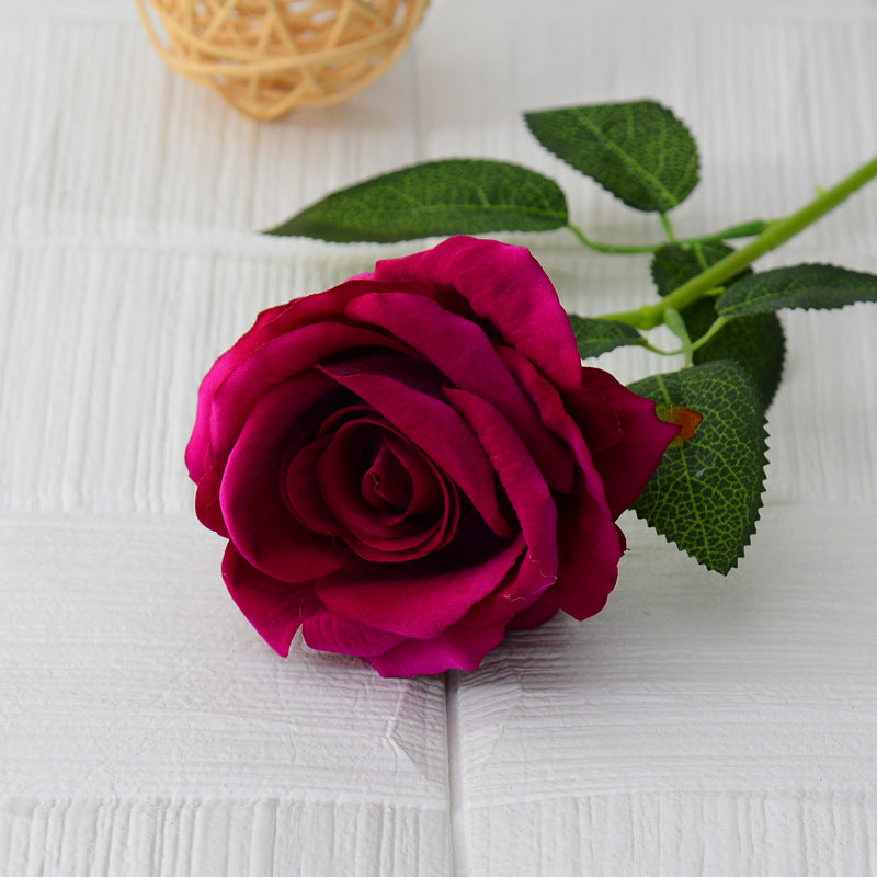 Single flannel artificial flower