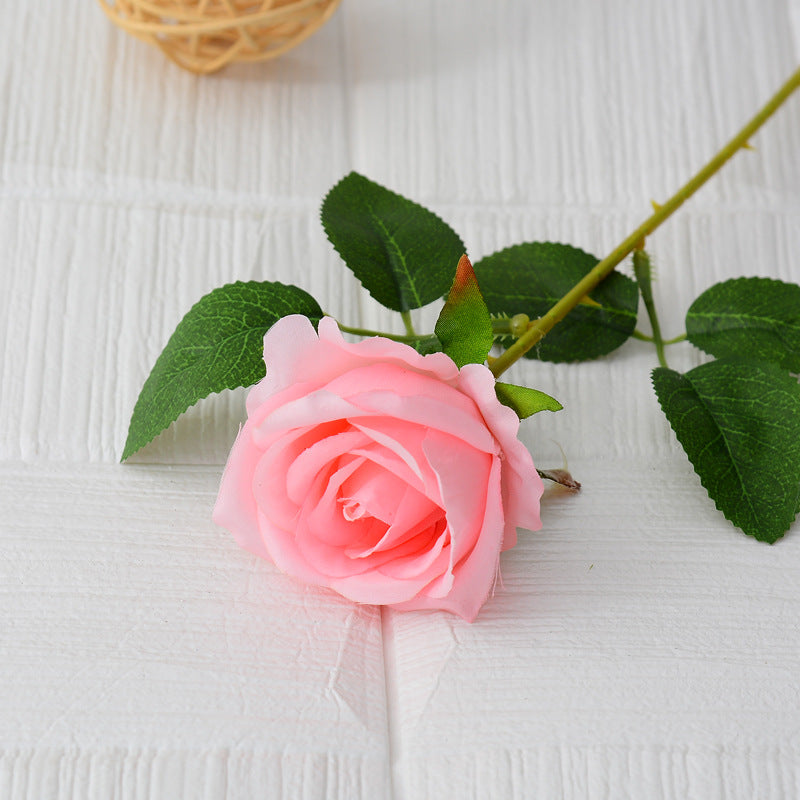 Single flannel artificial flower