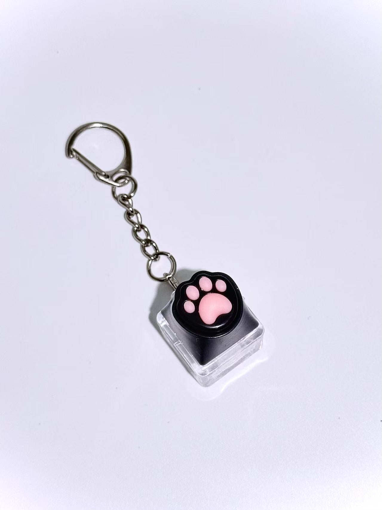 Single-key keycap keychain