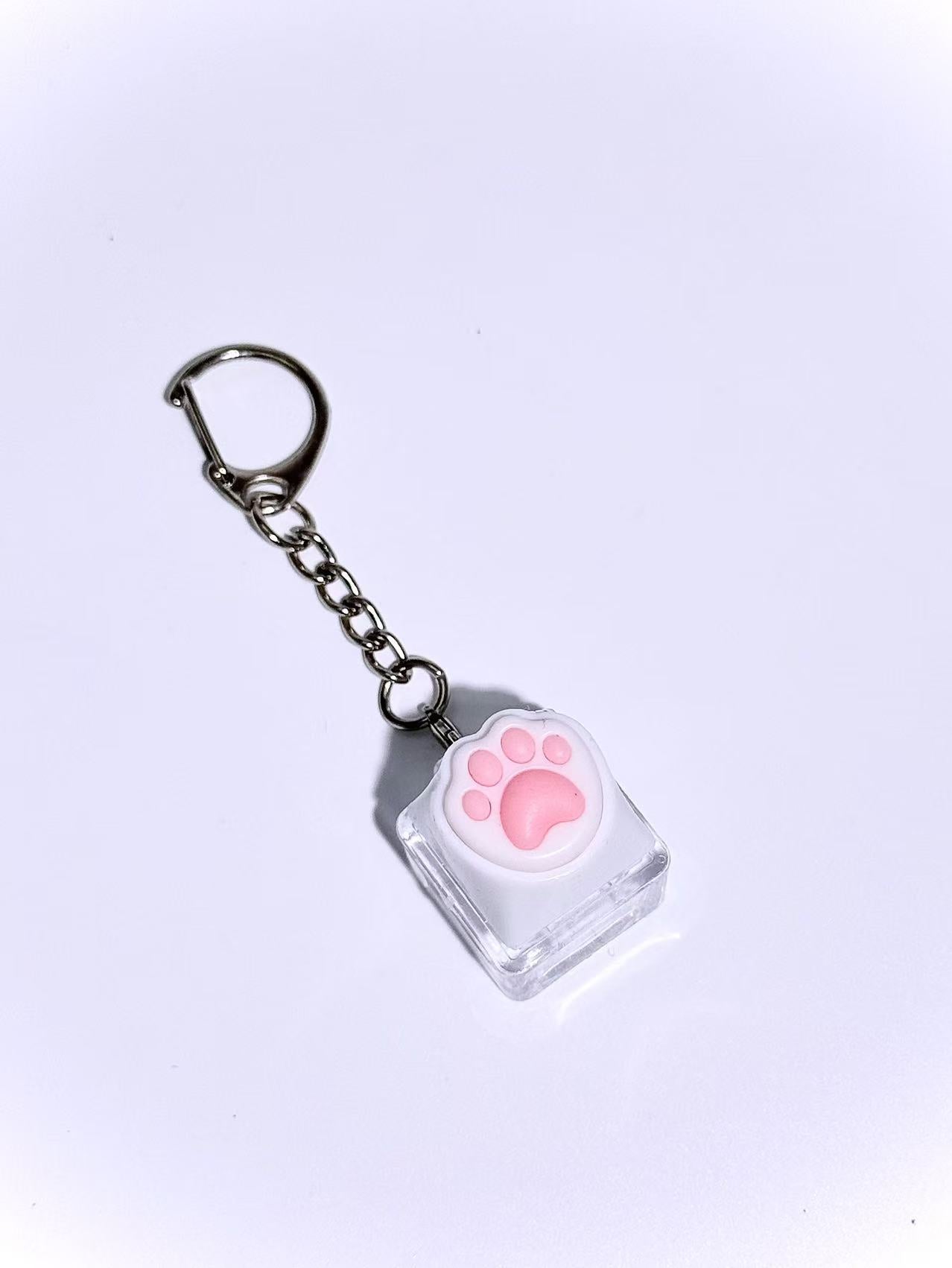 Single-key keycap keychain