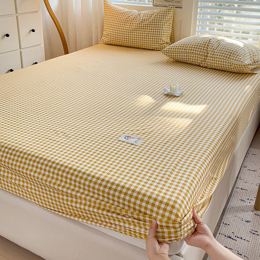 Single-piece bed cover