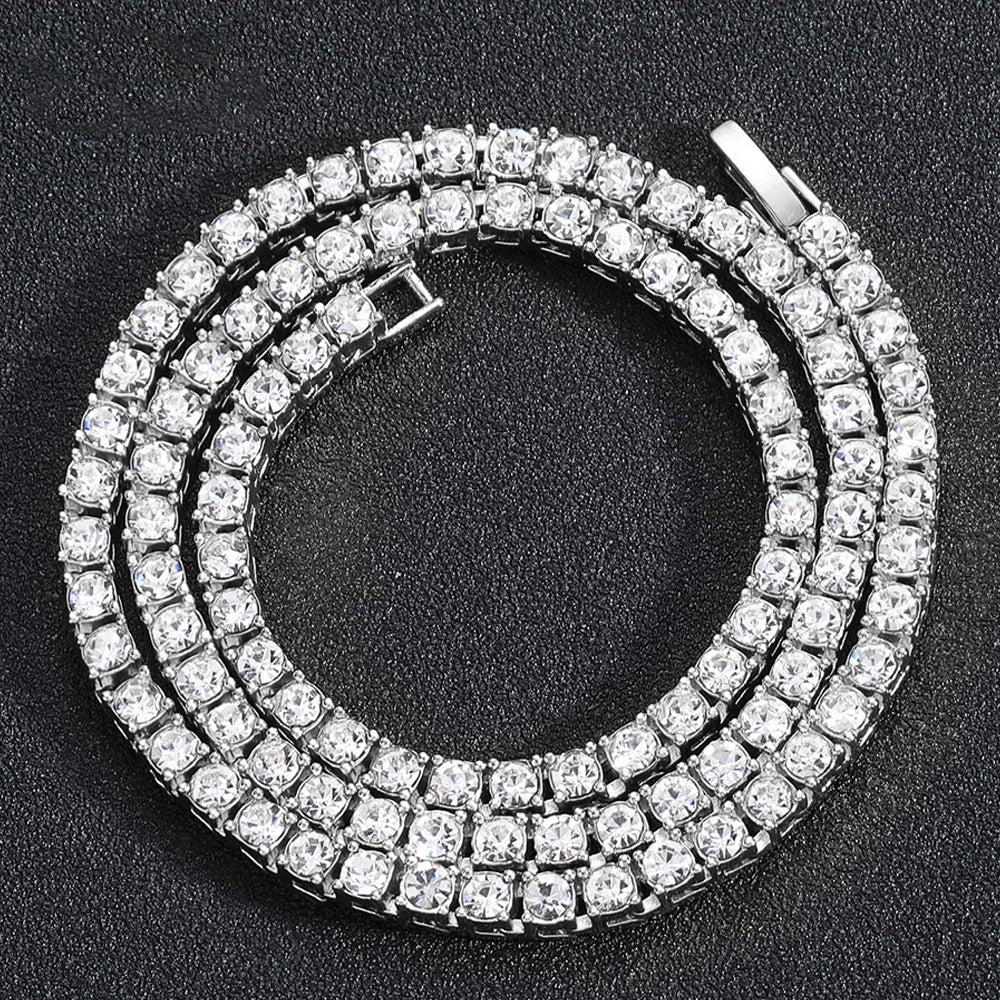 Single-row diamond necklace