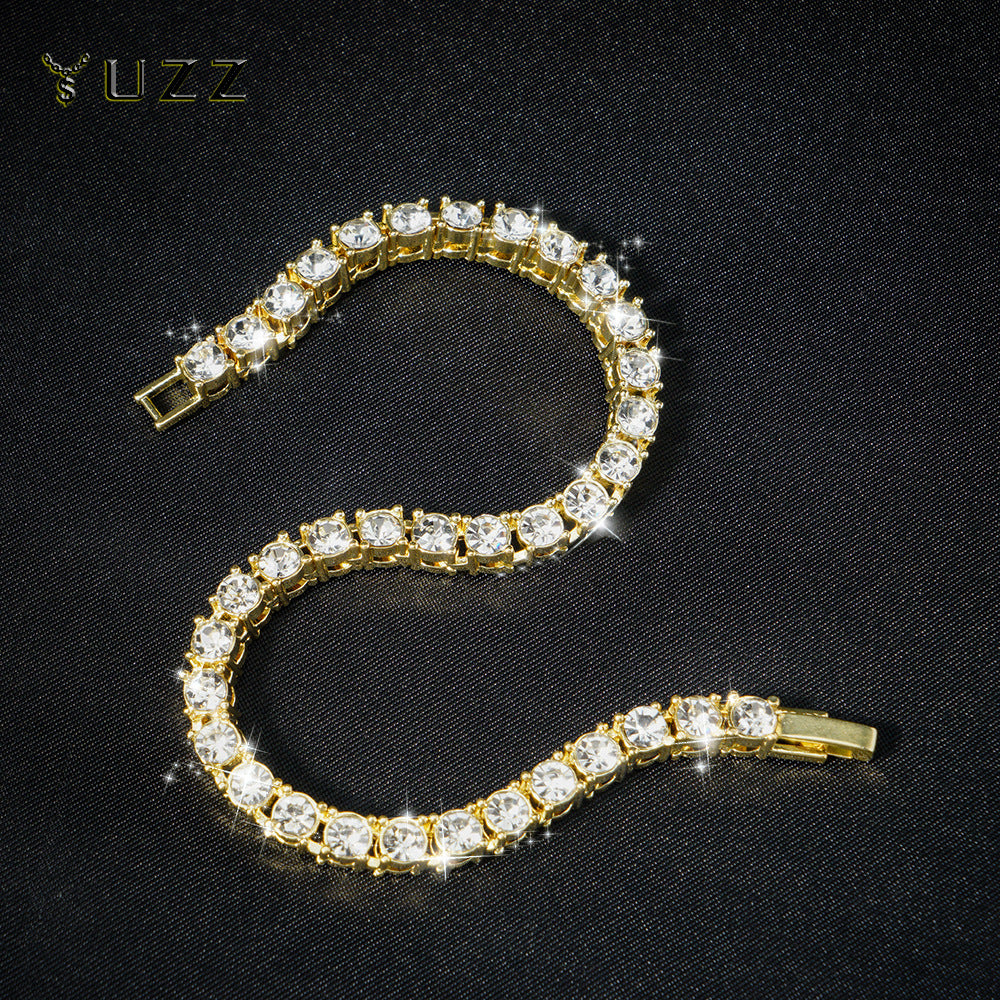 Single-row diamond necklace