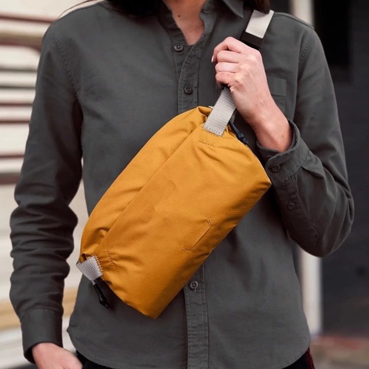 single-shoulder backpack