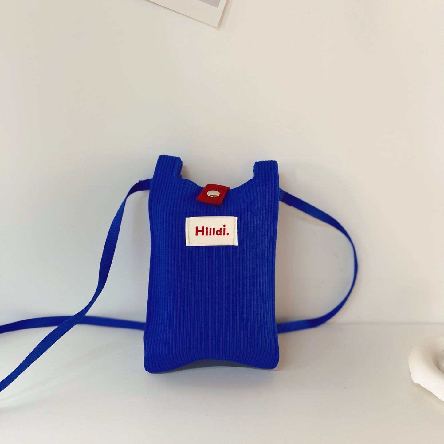 Single-shoulder bag, fashionable knitted bag