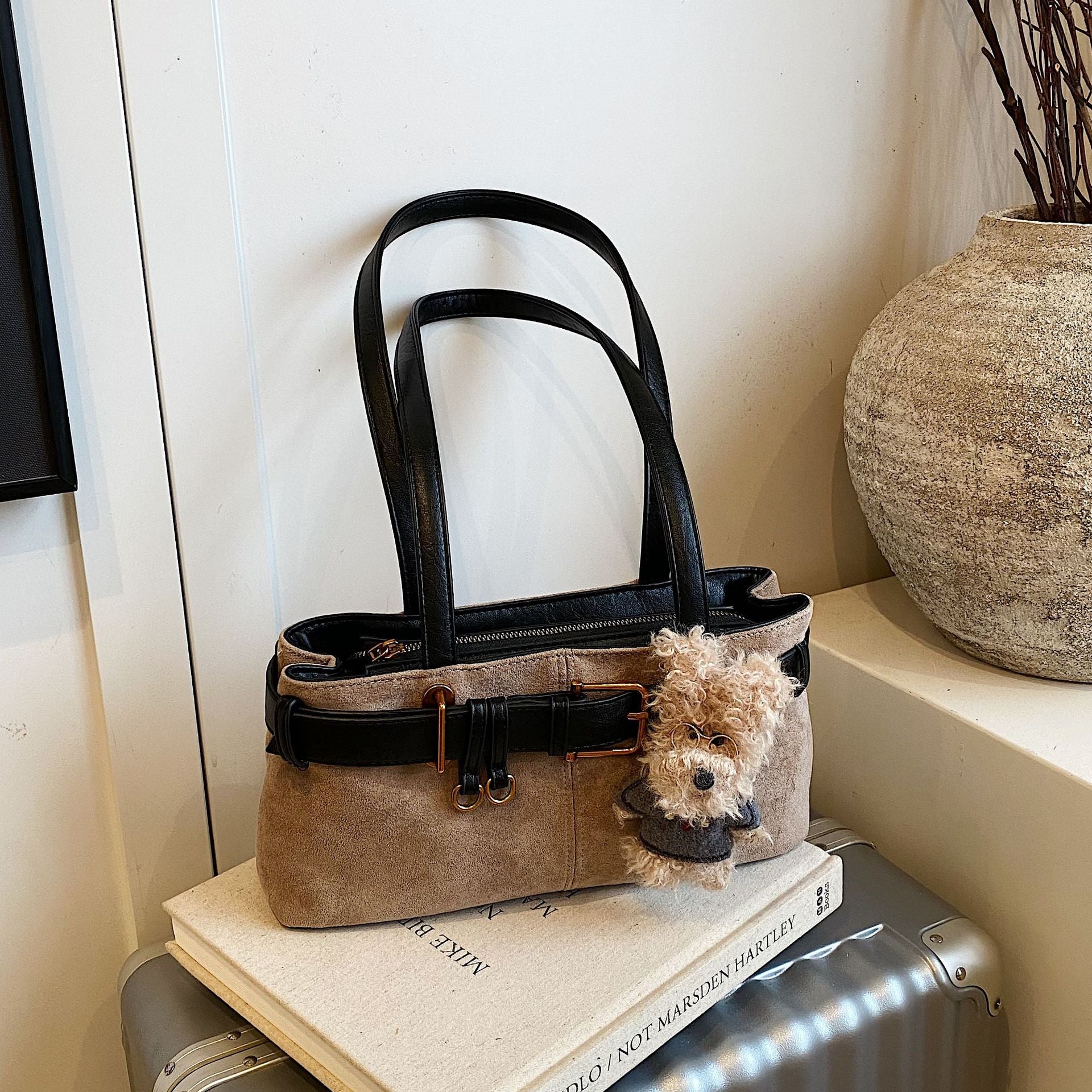 single-shoulder bag