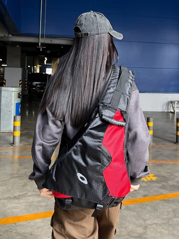 Single-shoulder crossbody bag