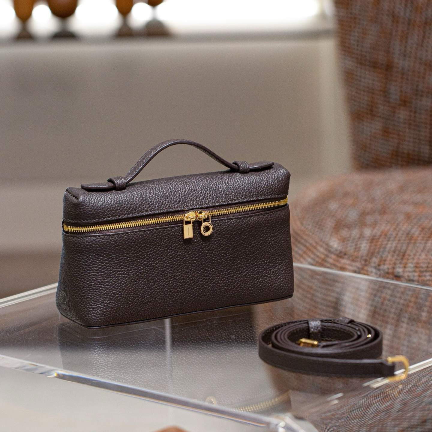 single shoulder crossbody handbag