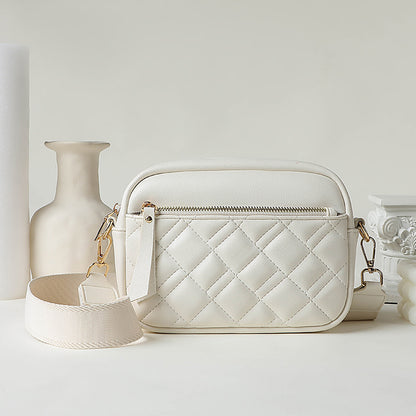 Single-shoulder diamond-shaped small square bag