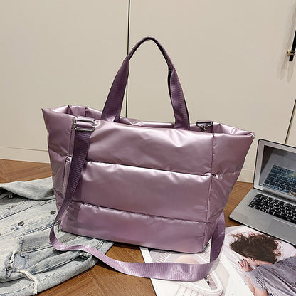 Single-shoulder luggage bag