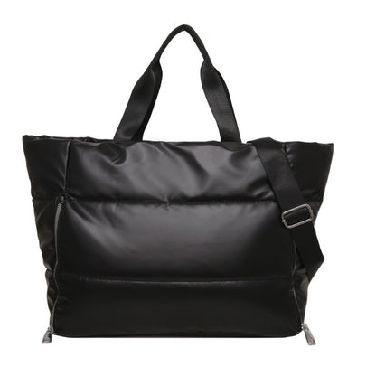 Single-shoulder luggage bag