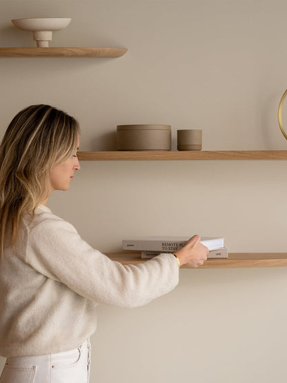 Single-tier shelving unit