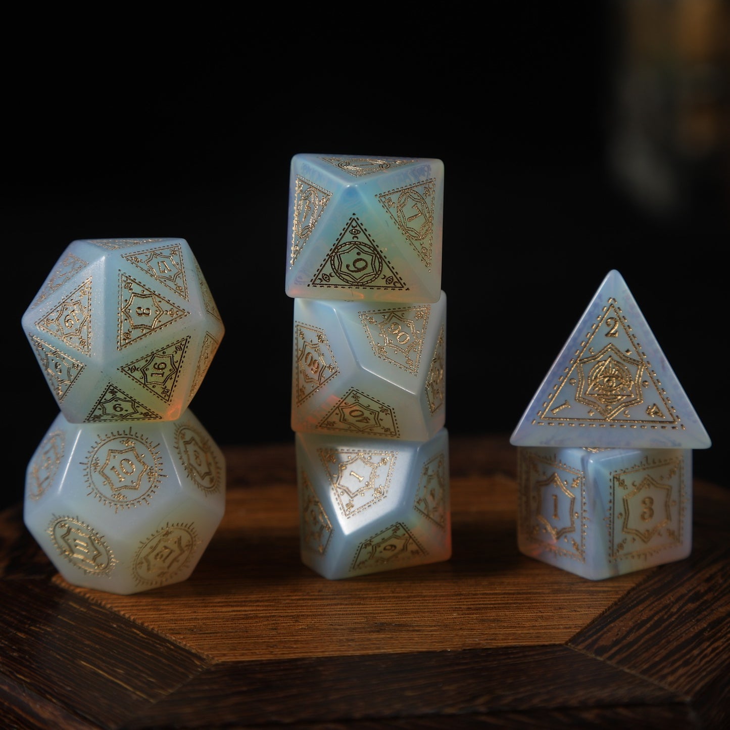 Six-Pointed Star Pattern Crystal Dice Set