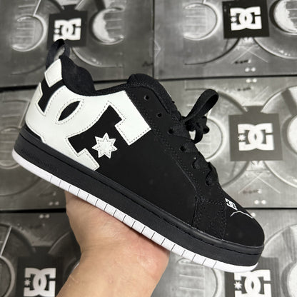 Skateboard Shoes