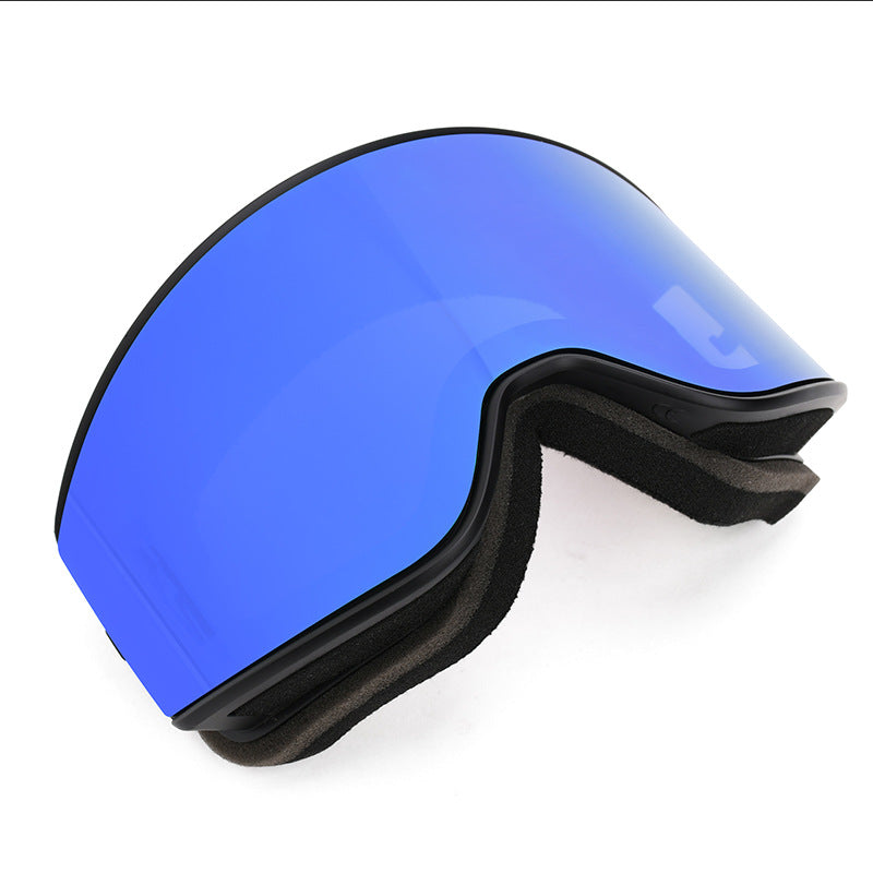 ski goggles