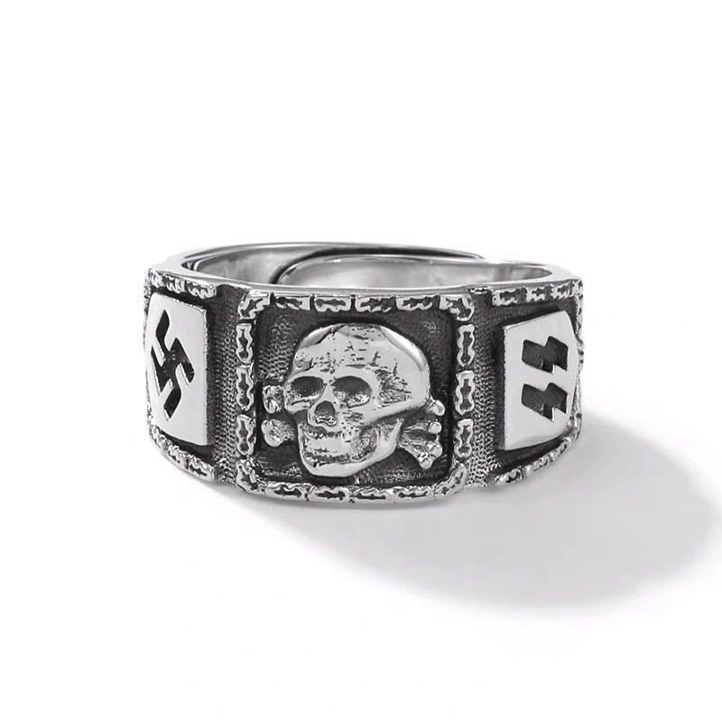 Skull Ring