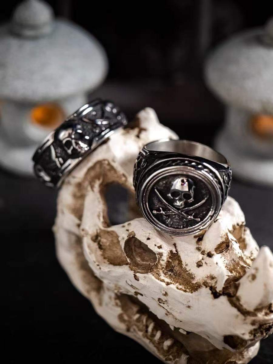 Skull Ring