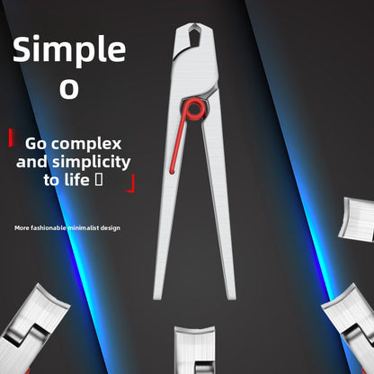Slanted nail clippers