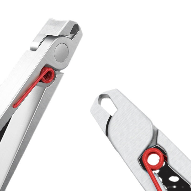Slanted nail clippers