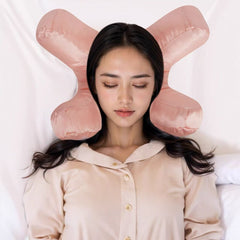Cotton-filled pillow-white