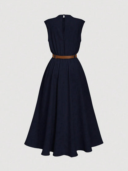 Sleeveless dress